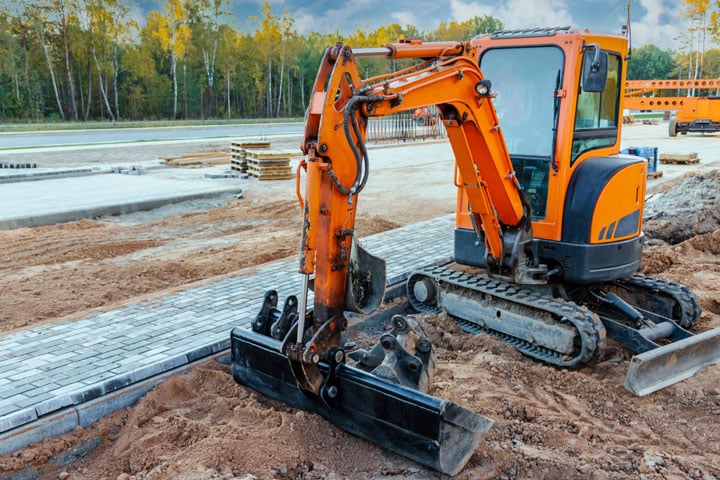 Mini Excavator Maintenance Training Online